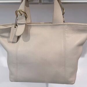 Vintage Coach Handbag K5H-4133